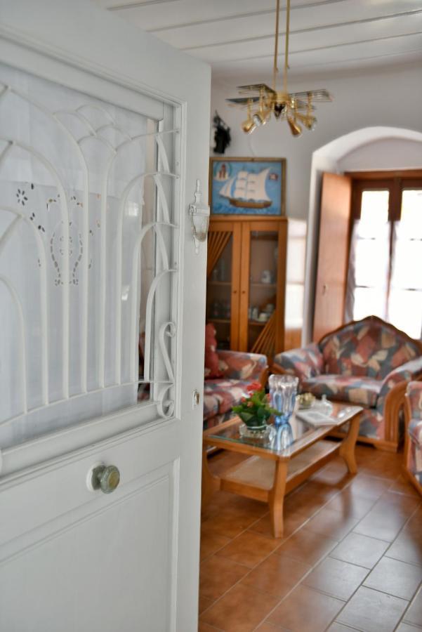 Grandmas Guest House Đảo Hydra Ngoại thất bức ảnh