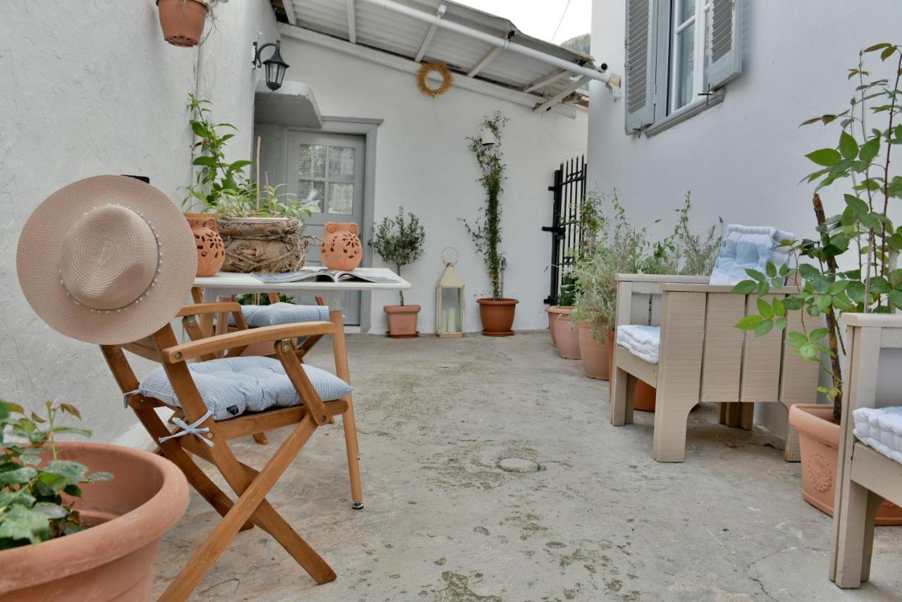 Grandmas Guest House Đảo Hydra Ngoại thất bức ảnh