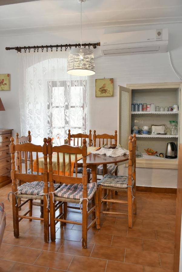 Grandmas Guest House Đảo Hydra Ngoại thất bức ảnh