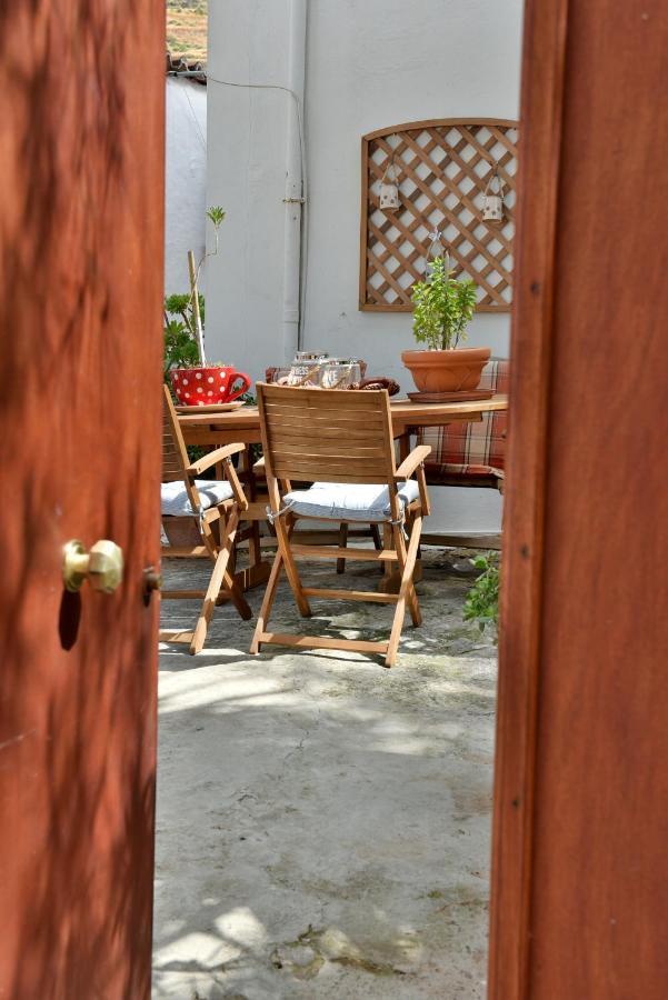 Grandmas Guest House Đảo Hydra Ngoại thất bức ảnh