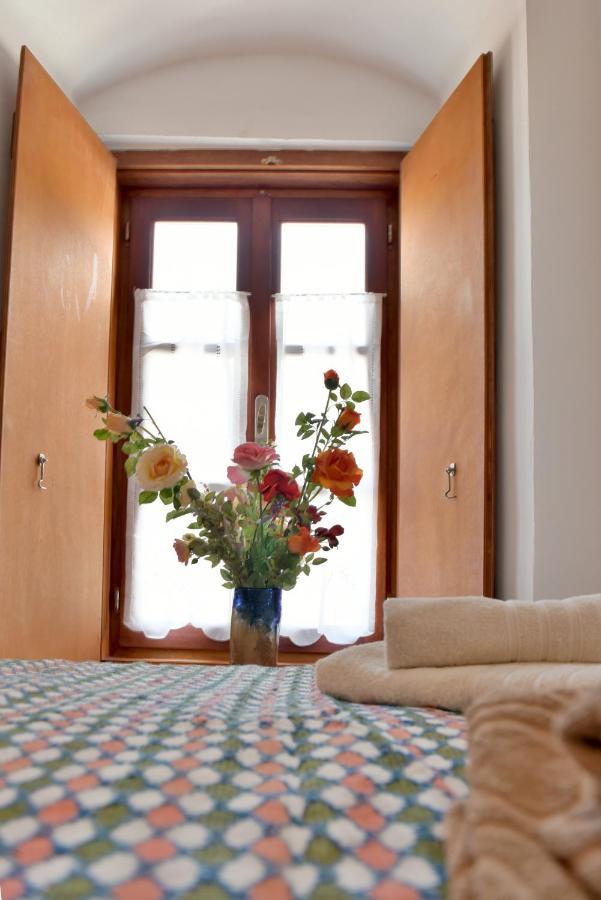 Grandmas Guest House Đảo Hydra Ngoại thất bức ảnh